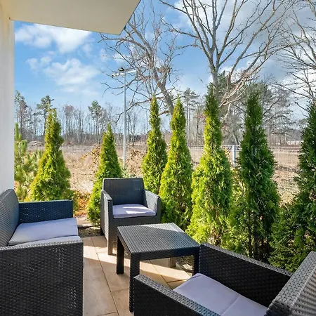 Downtown Nad Morzem Dębki