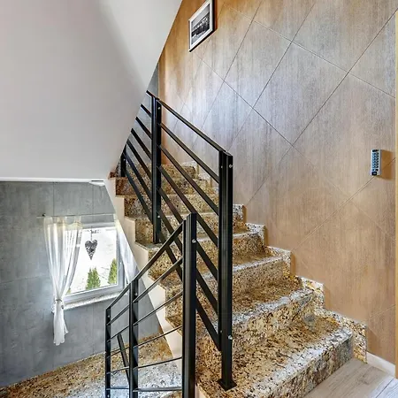 Nad Morzem By Downtown Apartment Debki