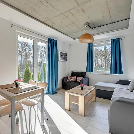 Apartament Downtown Nad Morzem Dębki