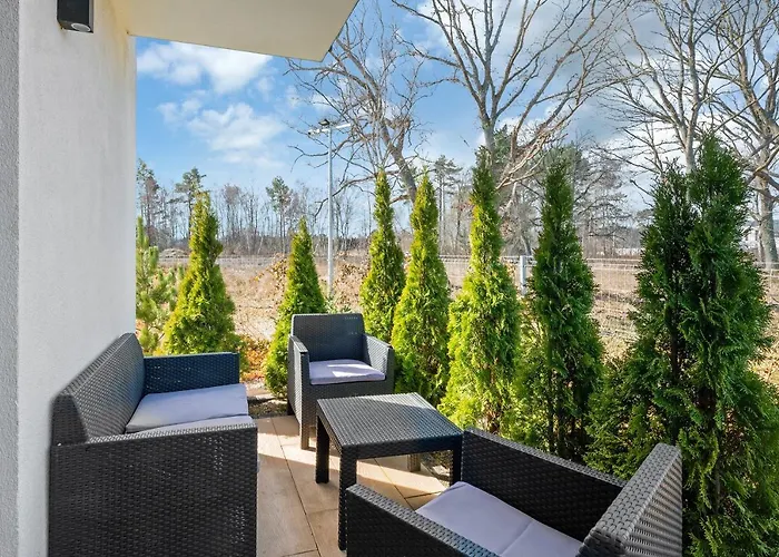 Nad Morzem By Downtown Dębki